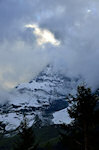 Hohe Dock in Wolken